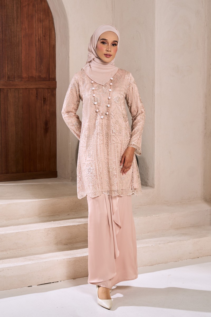 JEMIMA Kurung in Pink Blush